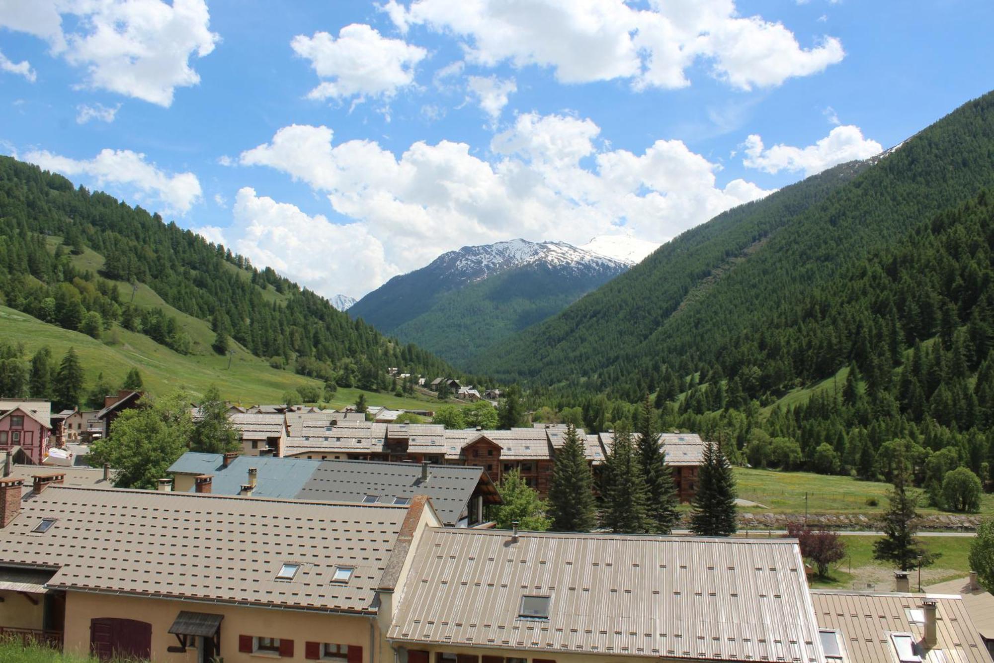 Le Studio Du Queyras Avec Vue Sur La Montagne Abries Exterior photo